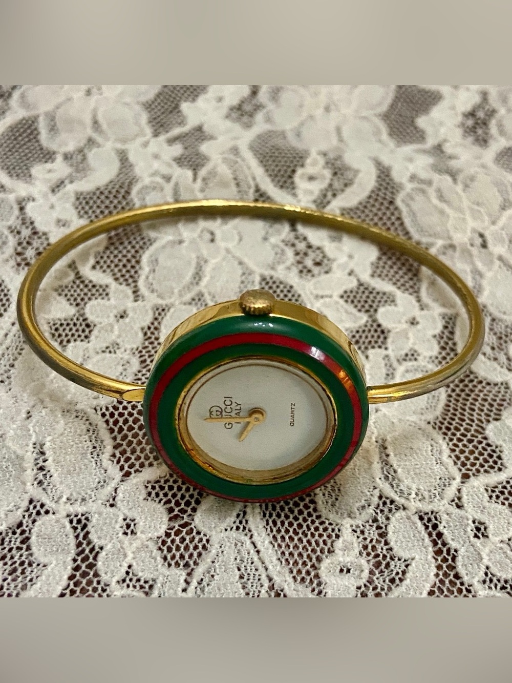 Gucci 12-pc Interchangeable Gold Ladies Watch with Original Box - Picture 2 of 13